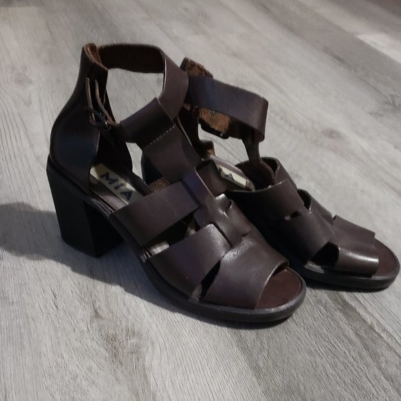 MIA Shoes - MIA brown leather open toe block heel sandals